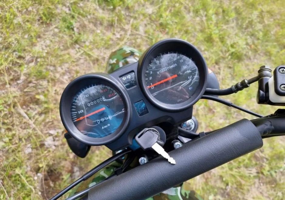 МОПЕД PROMAX ALPHA OFFROAD 130 (49) LUX (LED) в Артёме