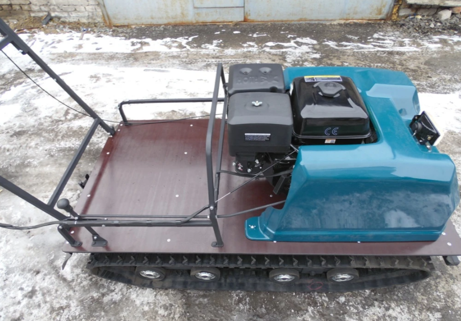 Мотобуксировщик AhtaR LR13 с реверс-вариатором Буран (задний ход) в Артёме