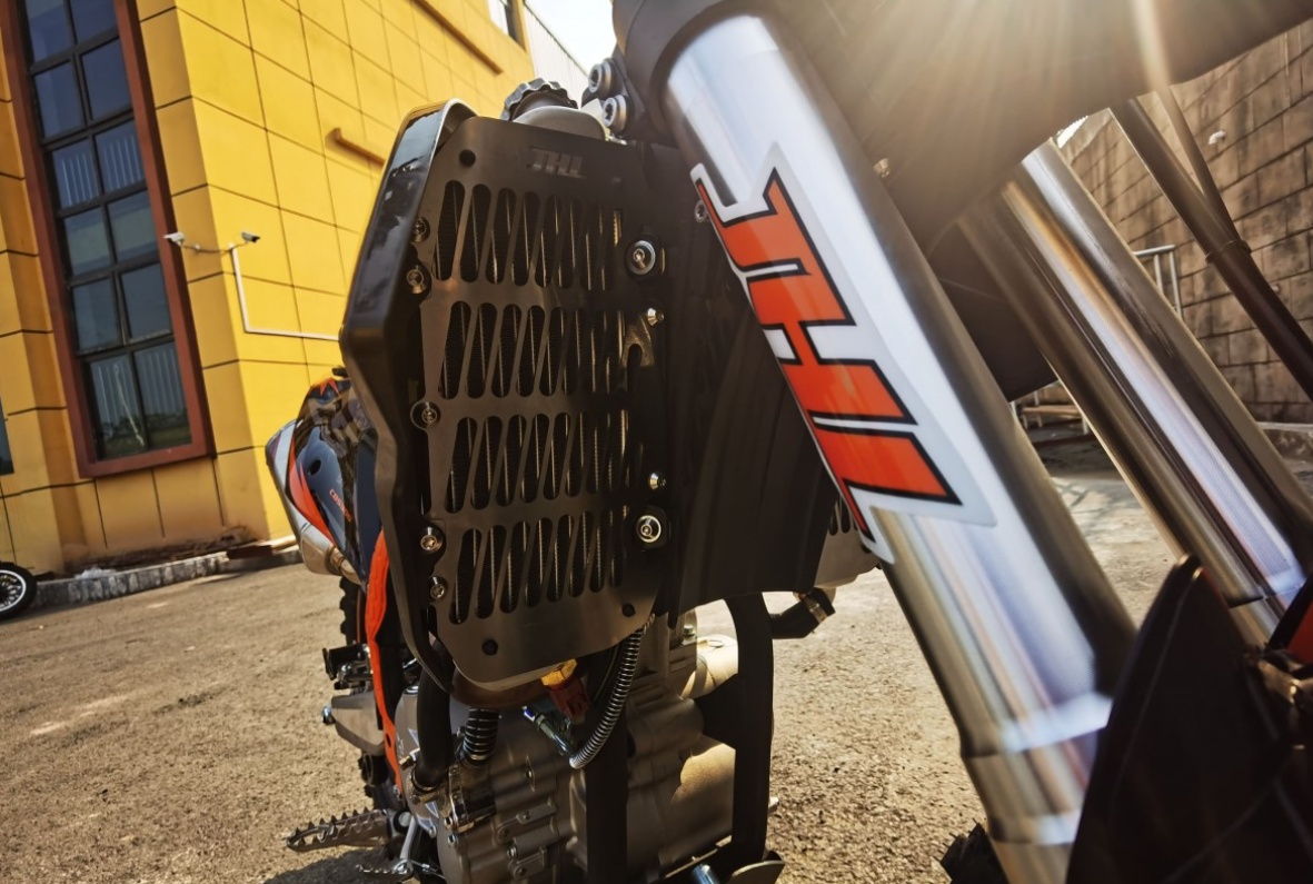 Мотоцикл JHLMOTO JHL Z6 NB300 (174MN-5) в Артёме