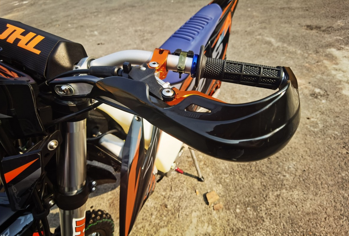 Мотоцикл JHLMOTO JHL Z5 NB300 (174MN-5) в Артёме