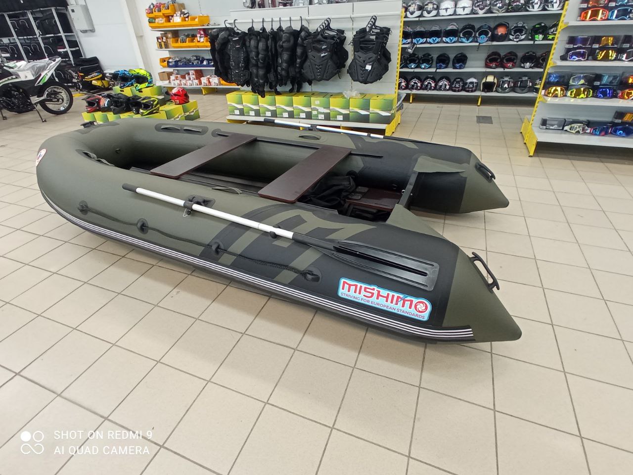 Лодка MISHIMO RIVER JET 430 под водомет в Артёме