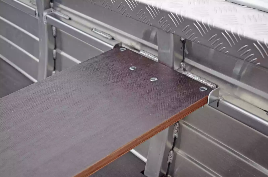 Алюминиевая лодка Neman-500 Шило в Артёме