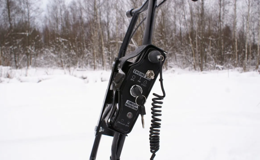 Мотобуксировщик БТС «МАЛЕК» 380/7 БЕЗ э/зап. Б/У в Артёме