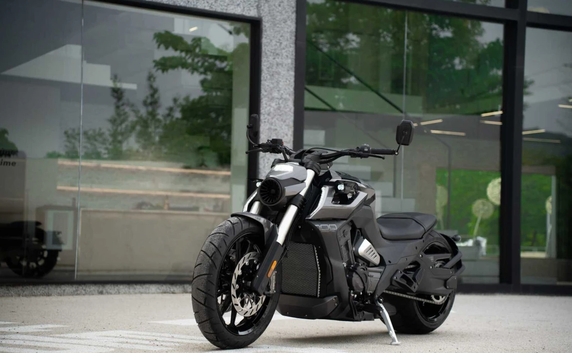 Мотоцикл Benda LFC 700 Pro в Артёме