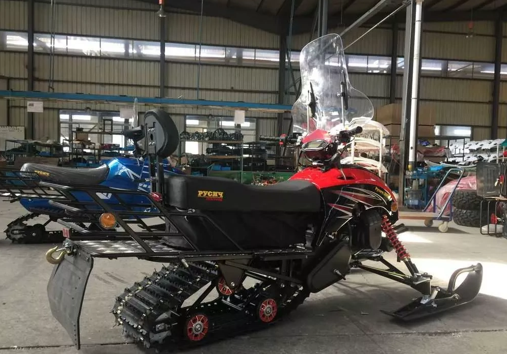 Снегоход РУСИЧ 200C в Артёме