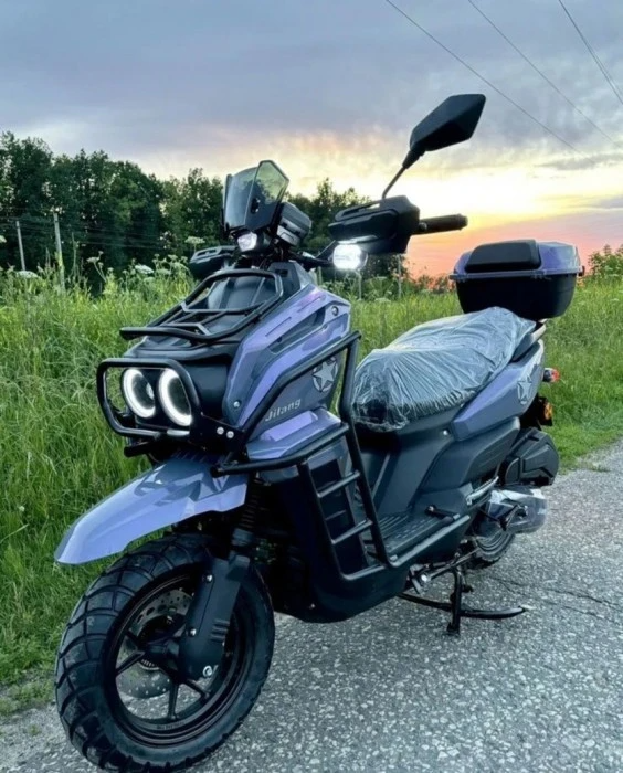 Скутер Скутер Jilang Танк 200 PRO в Артёме