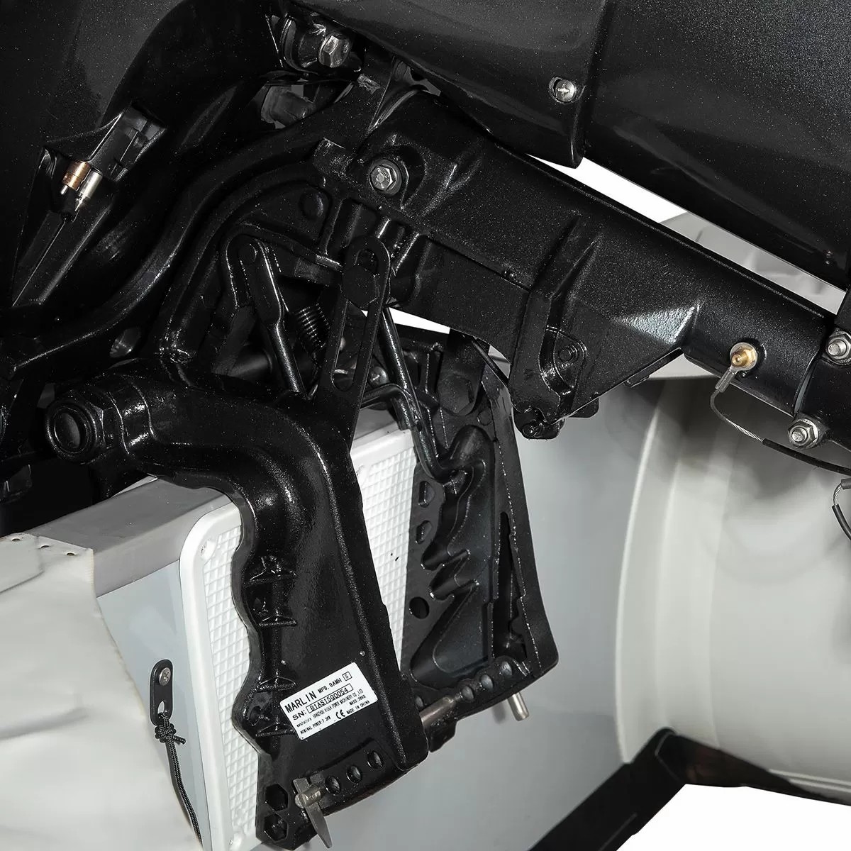 Лодочный мотор MARLIN MP 9.9 AMHS в Артёме