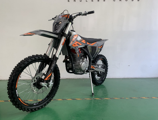 Мотоцикл JHLMOTO JHL LX4 CB300RL (175FMN) в Артёме