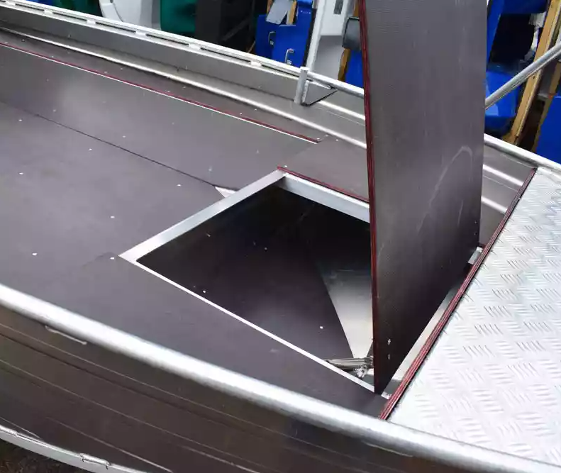 Алюминиевая лодка  Wyatboat-430 Master в Артёме