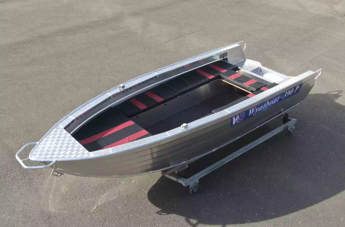Алюминиевая лодка Wyatboat-390РМ увеличенный борт в Артёме