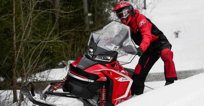 Снегоход OSM SM1000 в Артёме