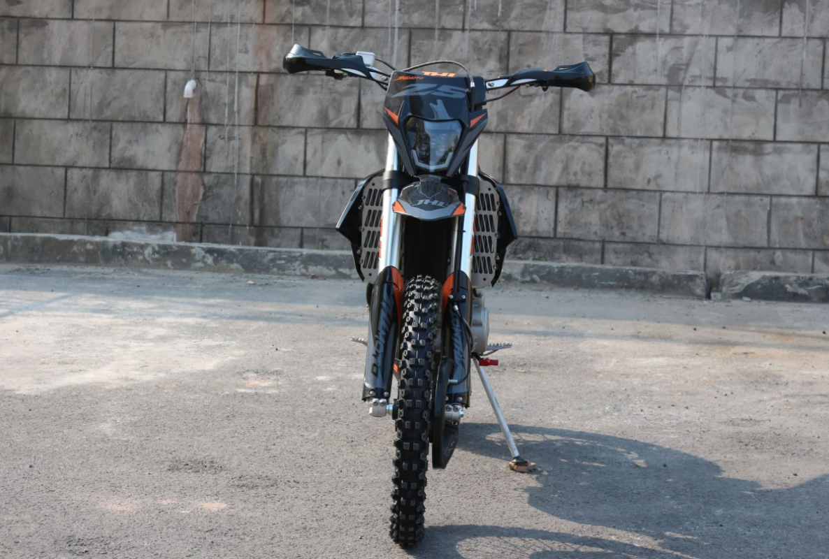 Мотоцикл JHLMOTO JHL Z5 NB300 (174MN-5) в Артёме
