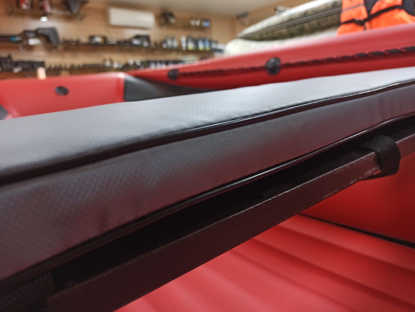 КОМПЛЕКТ МЯГКИХ НАКЛАДОК С СУМКОЙ ДЛЯ ЛОДОК 90Х20 СЕРЫЙ в Артёме