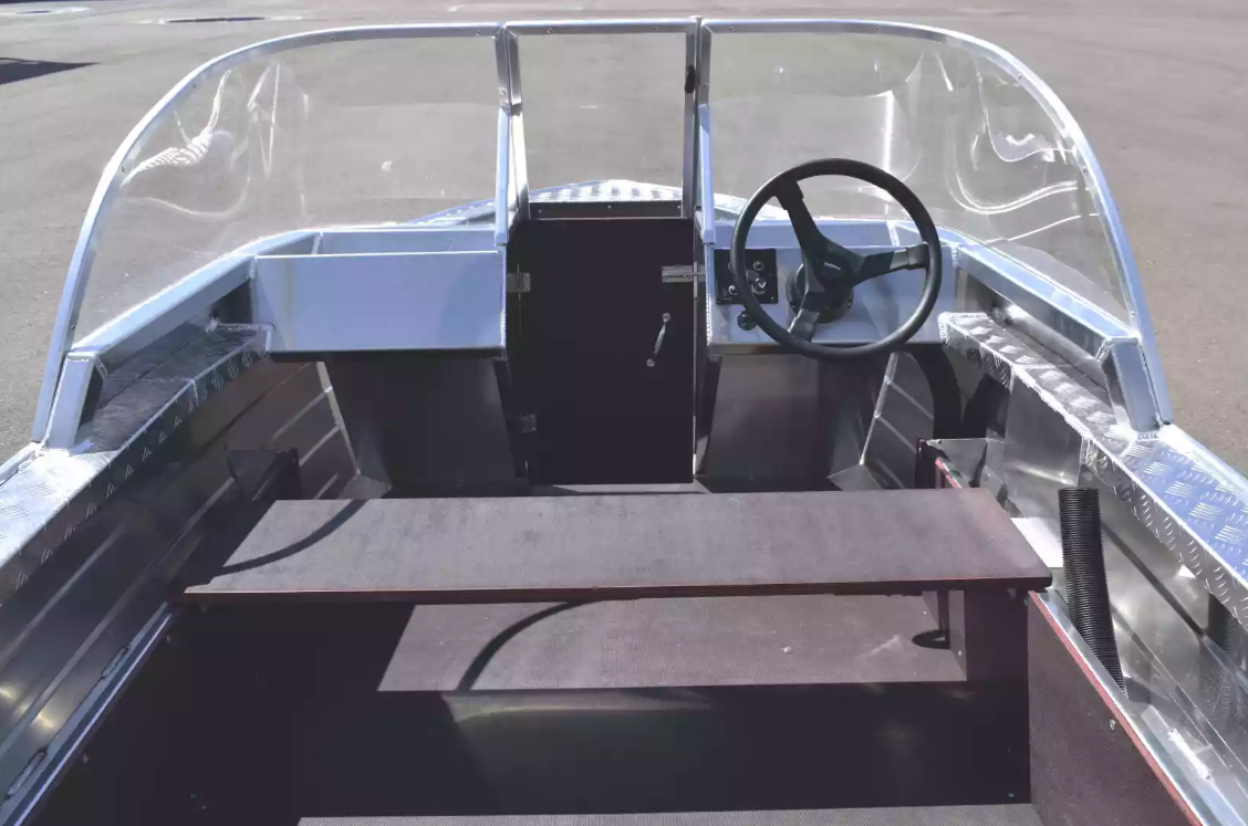 Алюминиевая лодка Wyatboat-390 DCM в Артёме