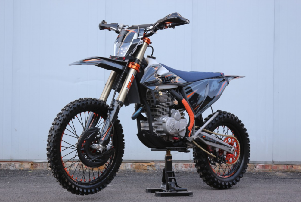 Мотоцикл JHLMOTO JHL Z4 PR250 (172FMM-5) в Артёме