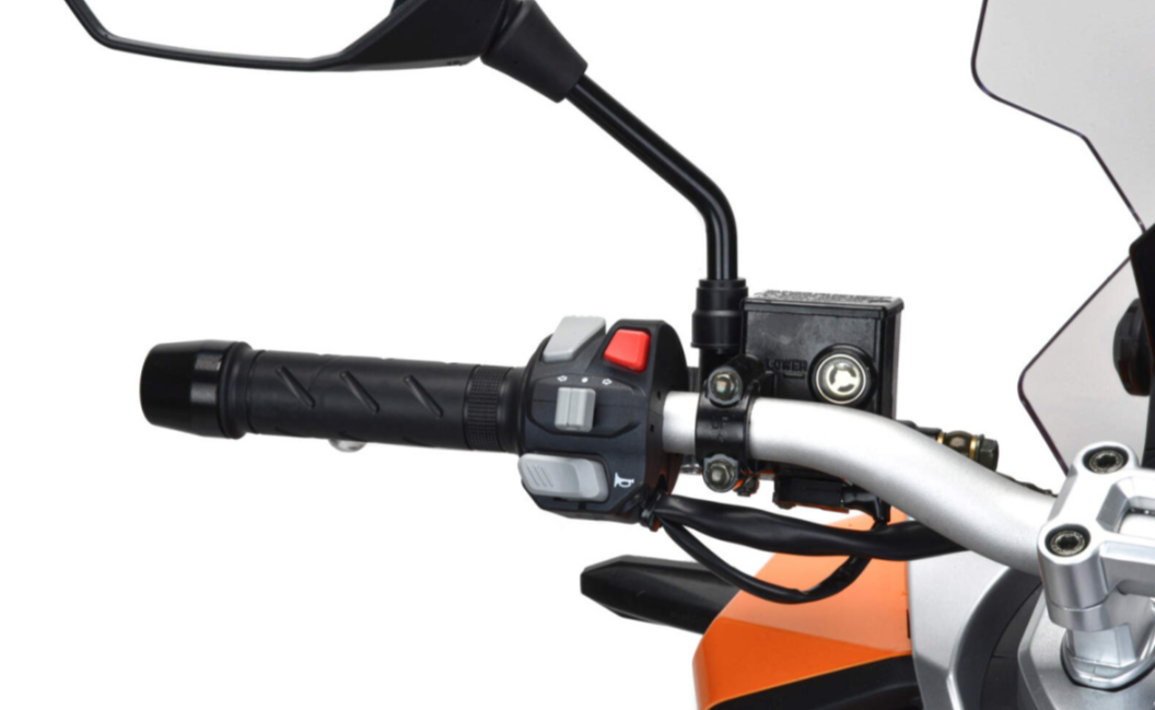 Скутер MOTOLAND (МОТОЛЕНД) T-MAX 150 в Артёме