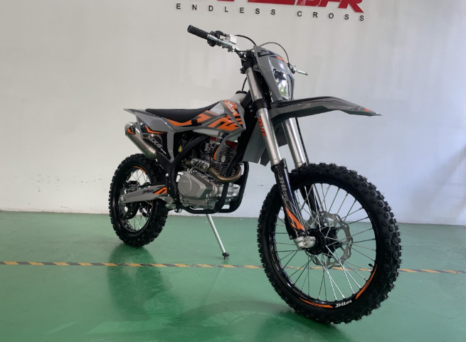 Мотоцикл JHLMOTO JHL LX4 CB300RL (175FMN) в Артёме