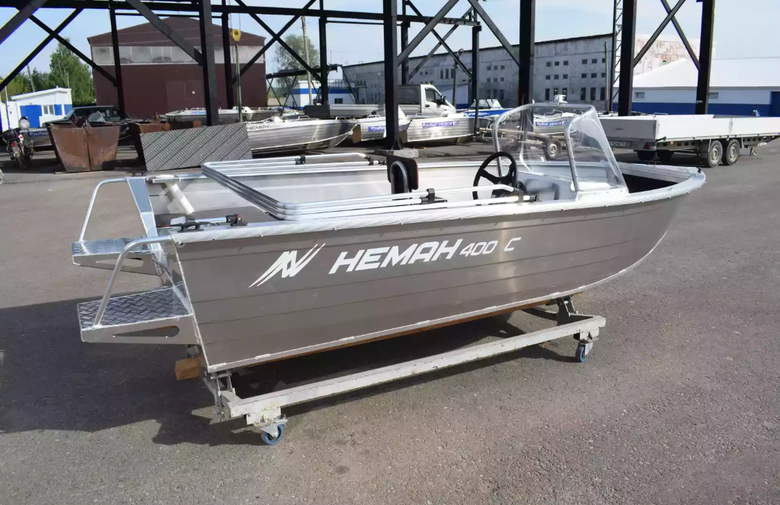 Алюминиевая лодка Неман-400 С в Артёме