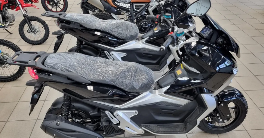 МаксиСкутер PROMAX ADV 200(49) (REPLICA HONDA) в Артёме