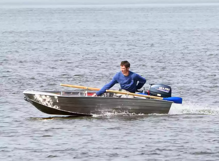 Алюминиевая Wyatboat-320 в Артёме