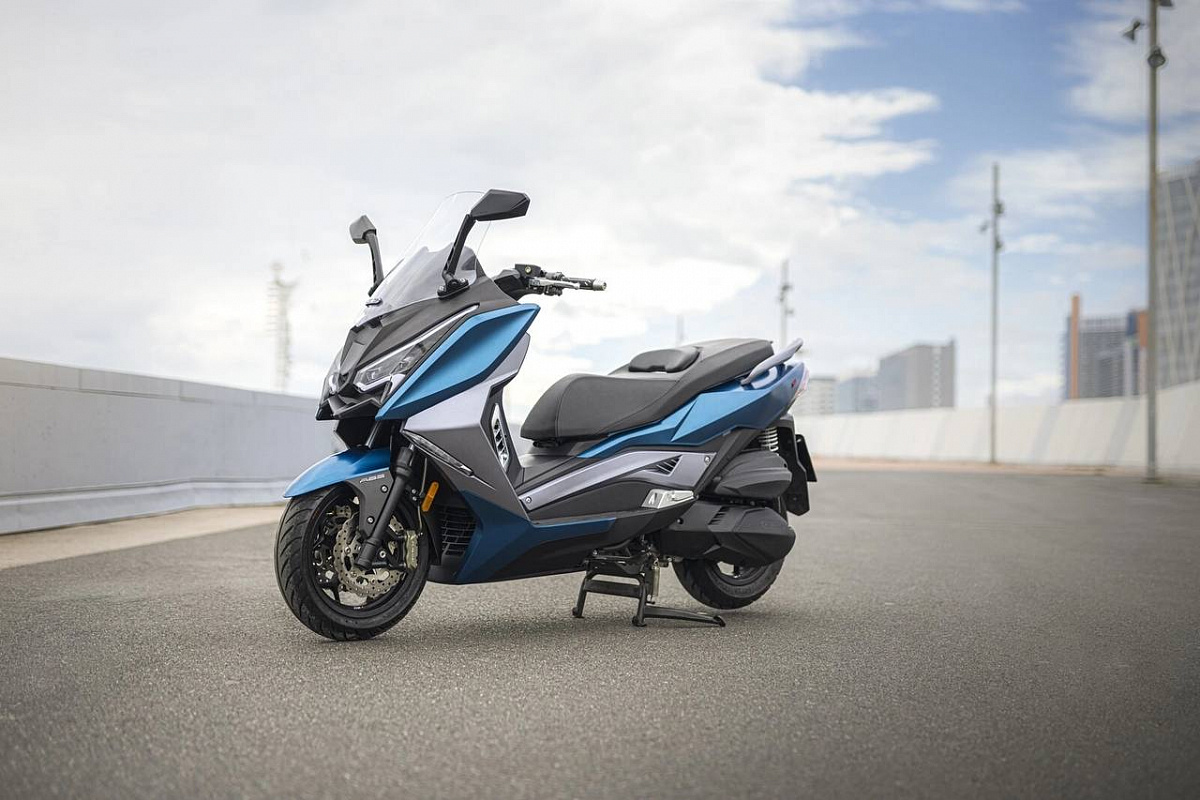 МАКСИСКУТЕР ARIIC 318 в Артёме