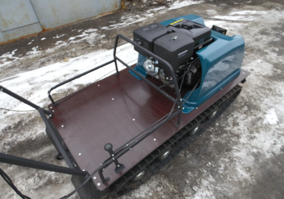 Мотобуксировщик AhtaR LR13 с реверс-вариатором Буран (задний ход) в Артёме