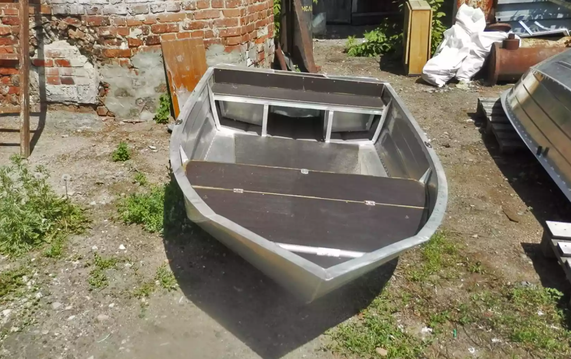 Алюминиевая лодка Вятка-Профи Вариант в Артёме