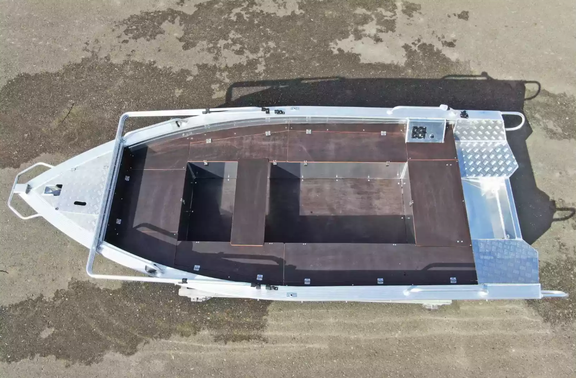 Алюминиевая лодка Wyatboat-390РМ в Артёме