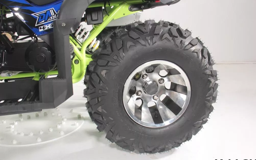 Квадроцикл YACOTA SELA MAX в Артёме