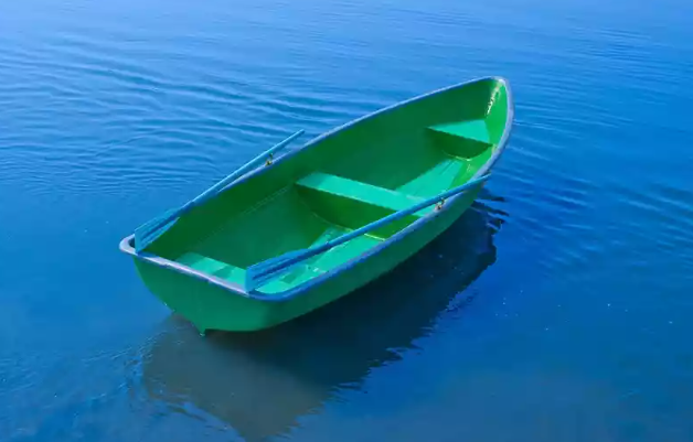 Стеклопластиковая Лодка Голавль в Артёме