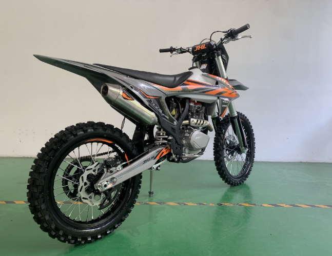 Мотоцикл JHLMOTO JHL LX4 CB300RL (175FMN) в Артёме