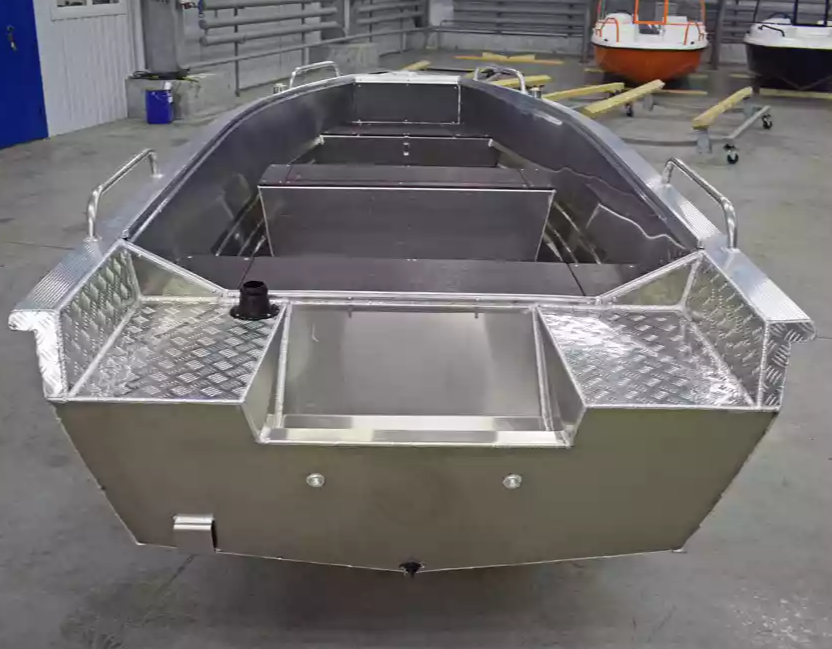 Алюминиевая лодка  Wyatboat-430 Р в Артёме