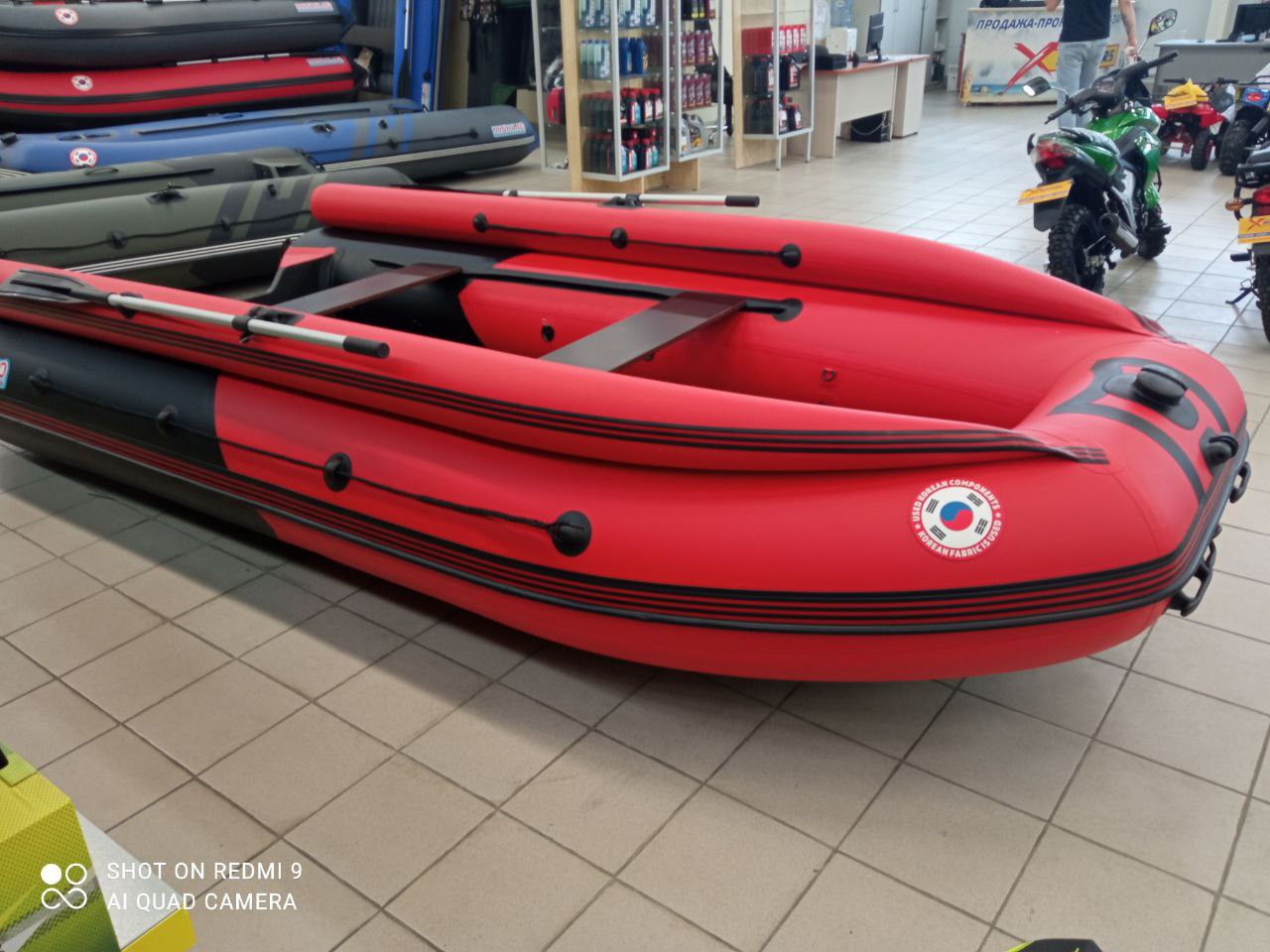 Лодка MISHIMO RIVER FJET PRO 410  под водомет в Артёме