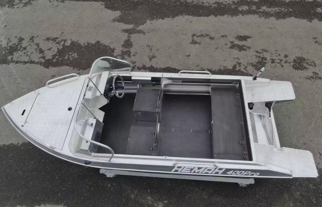 Алюминиевая лодка  Neman-400 PRO в Артёме