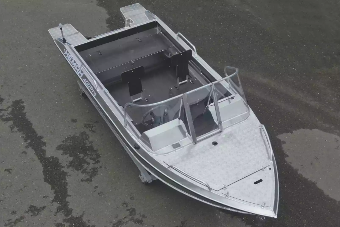 Алюминиевая лодка  Neman-400 PRO в Артёме