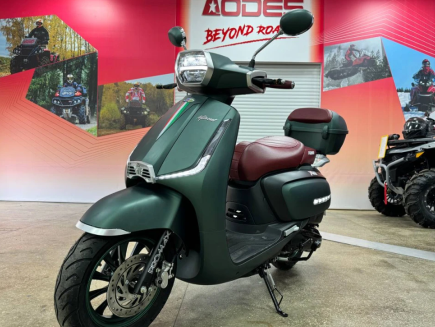 Скутер PROMAX Miami 240 (49) в Артёме