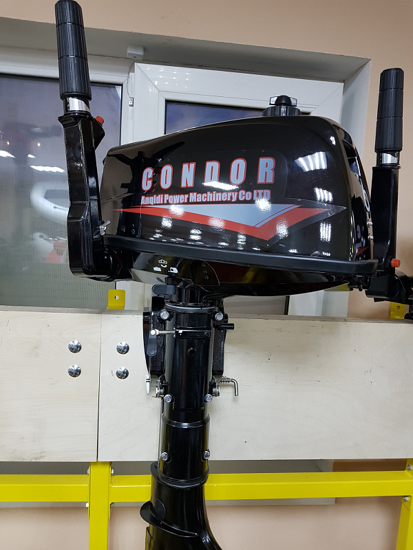 Лодочный мотор Condor T5HS без бака 12 л. в Артёме