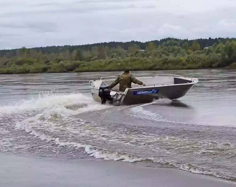 Алюминиевая лодка Неман-500 P в Артёме