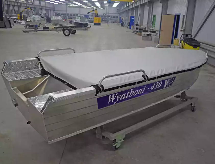 Алюминиевая лодка  Wyatboat-430 Р в Артёме