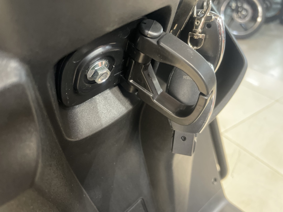 Скутер PROMAX STALKER ARMY 240(49) в Артёме