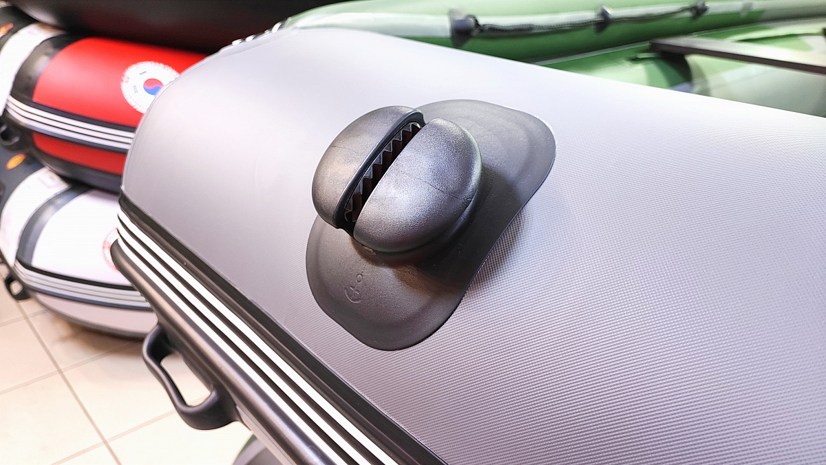 Лодка MISHIMO FAMILY PRO 390 в Артёме