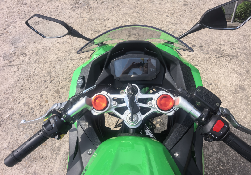 Мотоцикл TMBK Ninja 400cc в Артёме