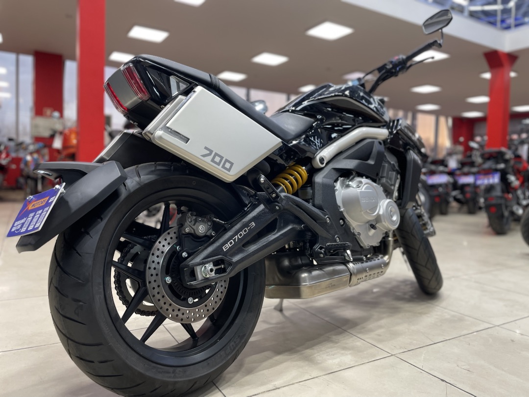 Мотоцикл Benda LFS 700 в Артёме