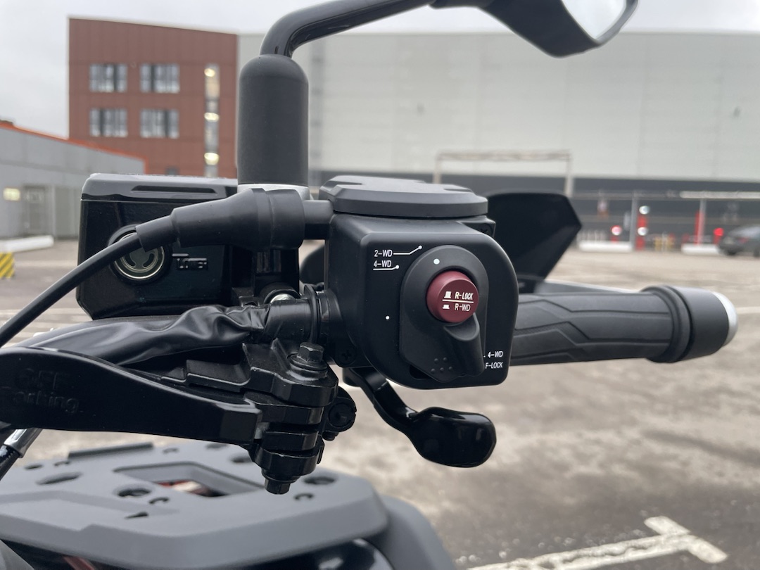 Квадроцикл ТАВРИДА SFA 1000 в Артёме