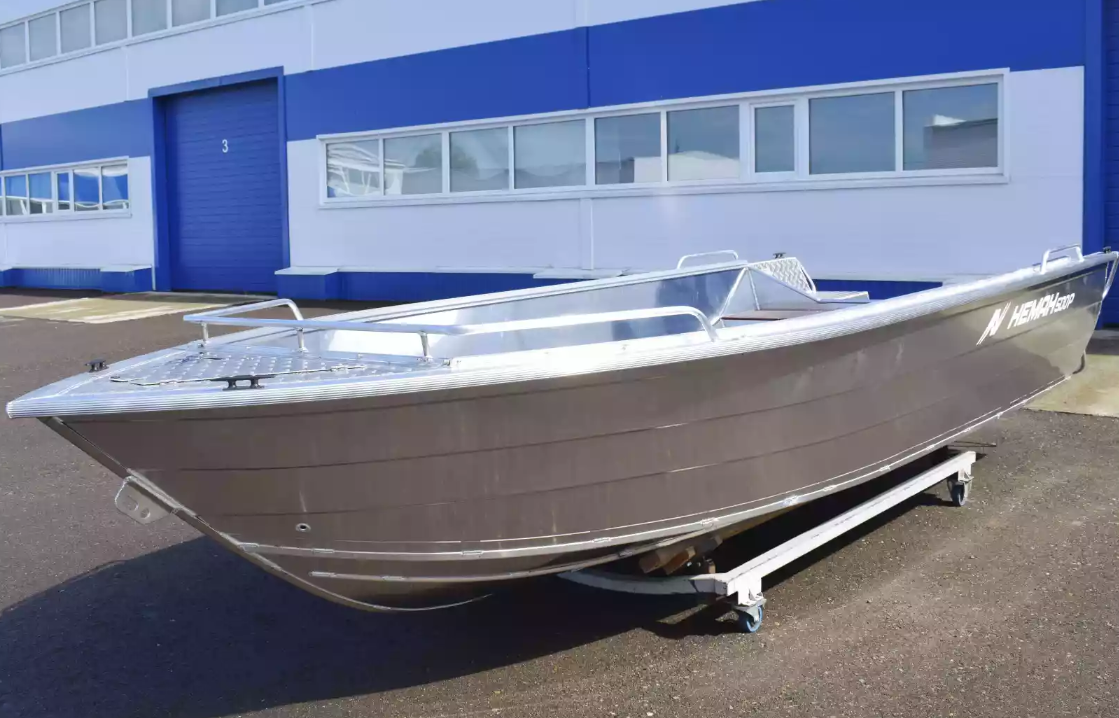 Алюминиевая лодка Неман-500 P в Артёме