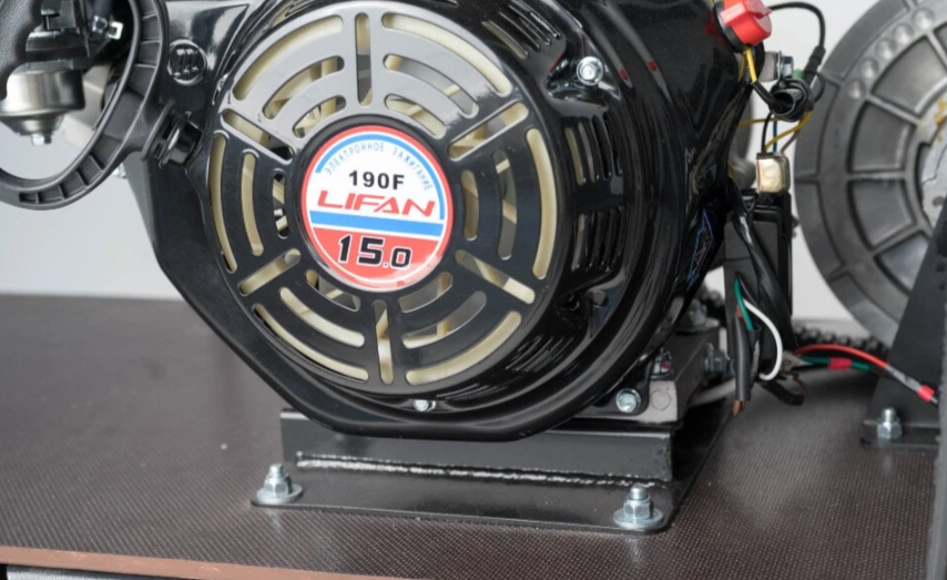 Мотобуксировщик ОНЕГО 500 15 FRONT LIMITED в Артёме