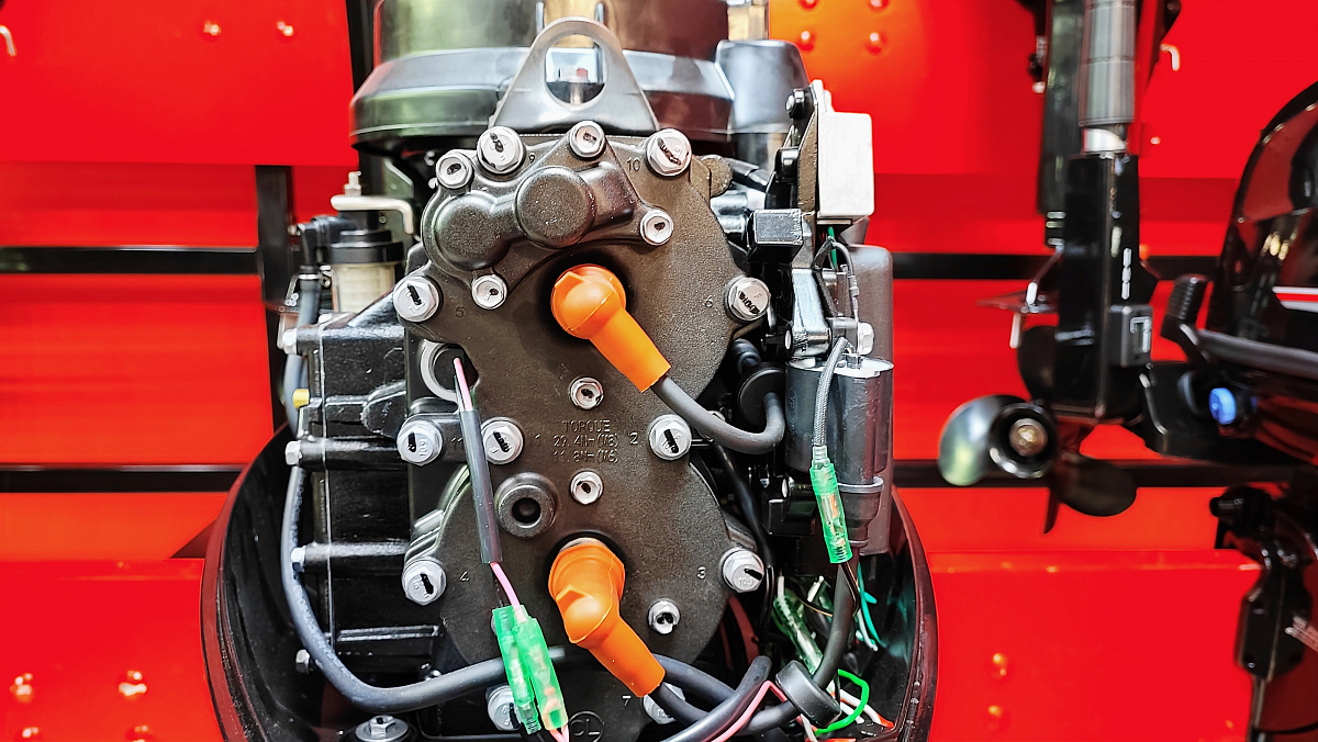 Лодочный мотор MARLIN PROLINE MP 50 AWR ПОД ВОДОМЕТ в Артёме