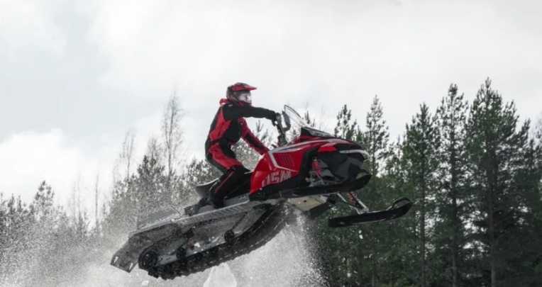 Снегоход OSM SM1000 в Артёме