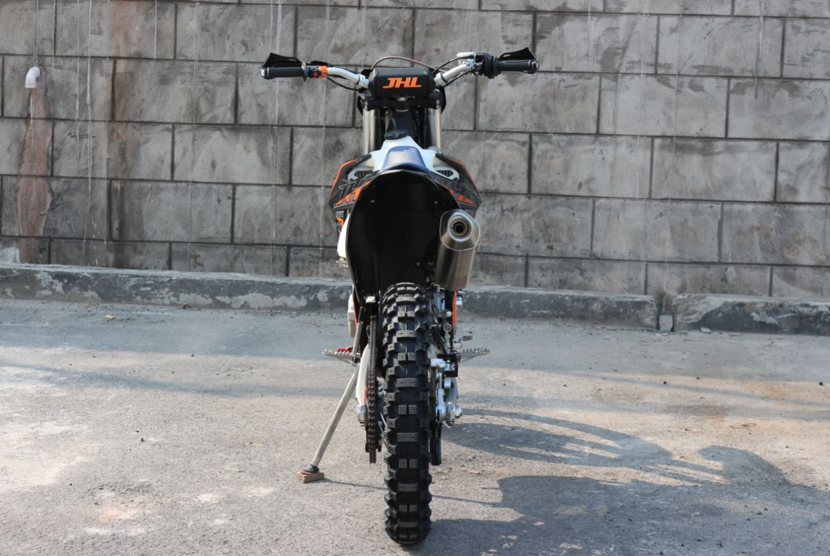 Мотоцикл JHLMOTO JHL Z5 NB300 (174MN-5) в Артёме