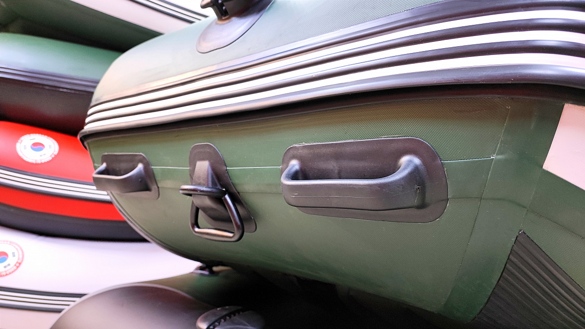 Лодка MISHIMO FAMILY PRO 390 в Артёме